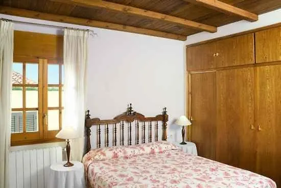 Country house Can Garriga Guest House Garriguella Spain