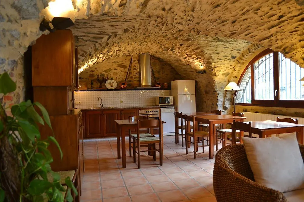Can Garriga Guest House Garriguella